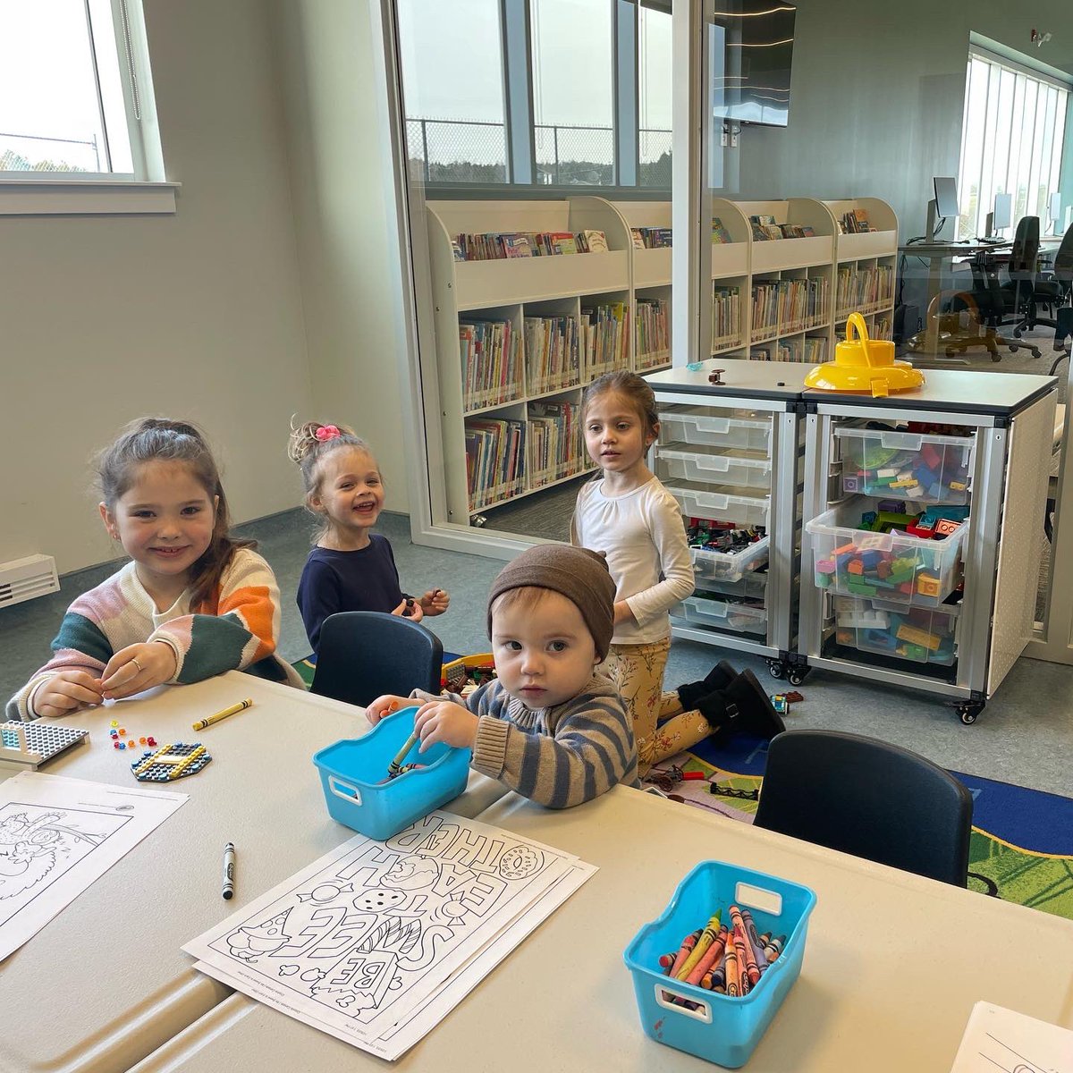 TownofCBS's tweet image. This is a very exciting day for Newfoundland and Labrador Public Libraries, for the provincial government, and for our town. 

Welcome to our newest library! A truly beautiful and modern space.