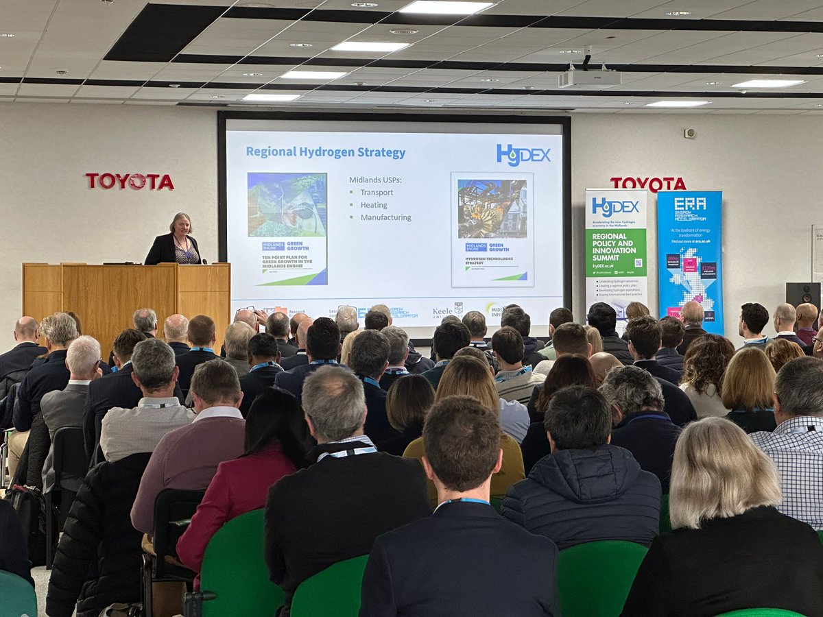 HydexMidlands's tweet photo. We've had an amazing turnout today @ToyotaUK in Derby for our #HyDEX #Hydrogen Policy Summit, lots of great speakers from industry, govt and academia and thought provoking workshops. Thanks to Toyota for hosting us! https://t.co/FpBkcfIudr