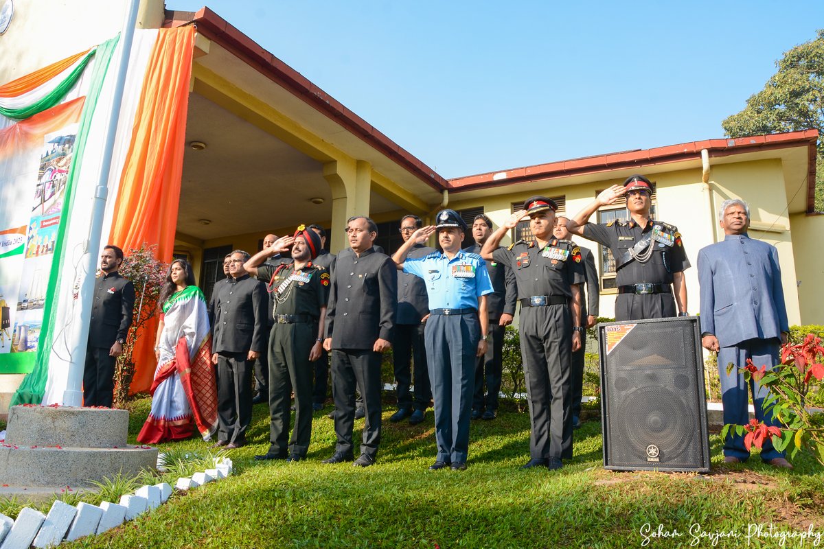IndiainUganda's tweet photo. @hcikampala celebrated #74thRepublicDay with patriotic fervour and great enthusiasm at the High Commission. High Commissioner @ajay1801 hoisted the Tricolour and read out the excerpt from Hon’ble Rashtrapatiji’s address to the nation. #AmritMahotsav ##गणतंत्रदिवस https://t.co/FcuwjlxuCc