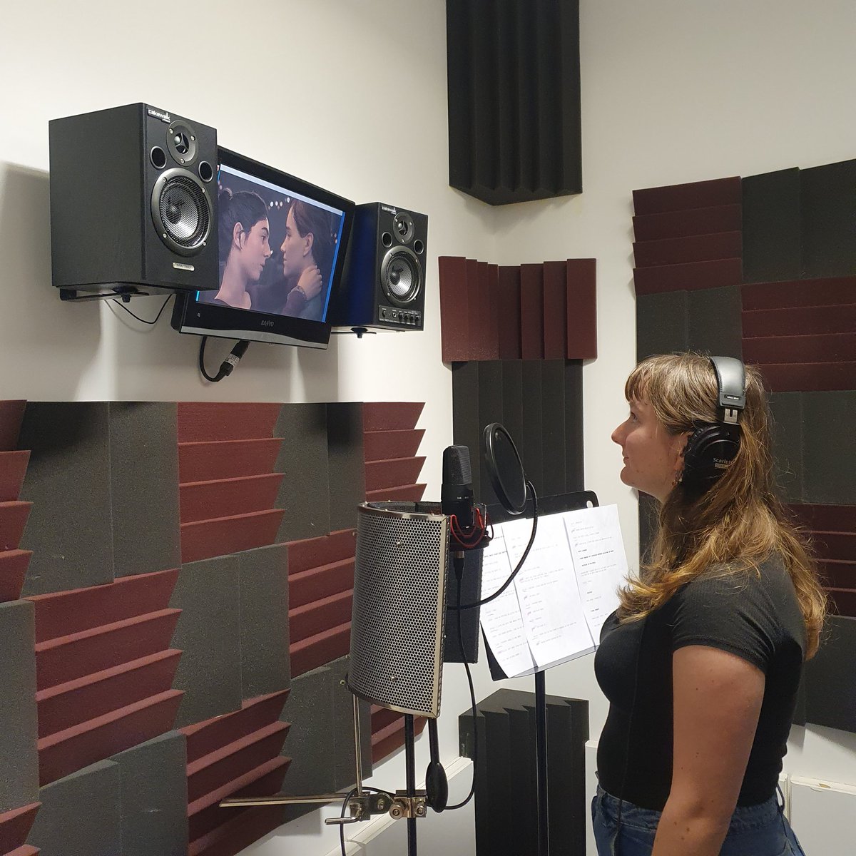 AlexFishSound's tweet image. Libby recording some ADR for my Semester A project #sounddesign #Lincoln #UOL #Dialogue