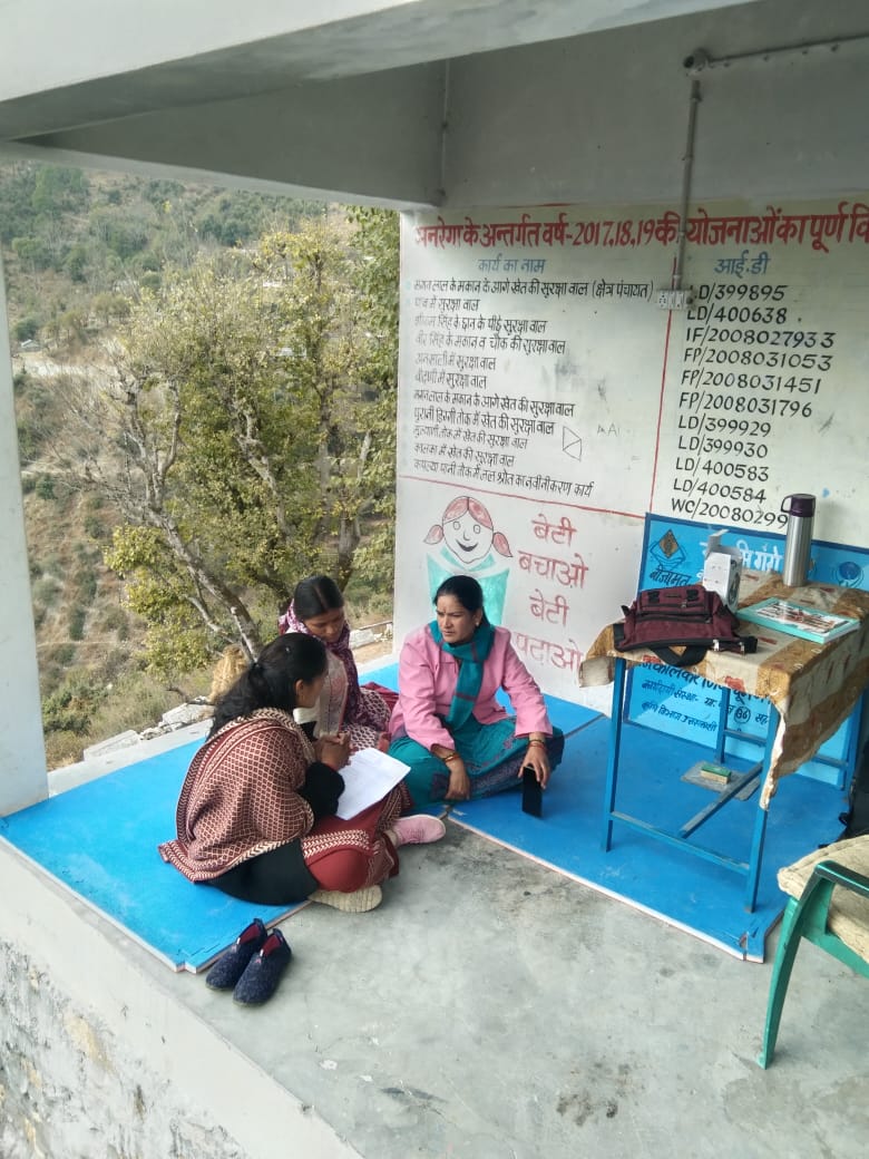 NrlmDunda's tweet photo. Mission Antodaya survey by
#NRLM #Caders at #Dunda #block #uttarkashi 
@basava_ias 
@CdoUttarkashi 
@MoRD_GoI 
@REAPUttarkashi 
@USRLMUTTARKASHI 
@USRLMUTTARAKHAND https://t.co/v80Q7ZGRQ0