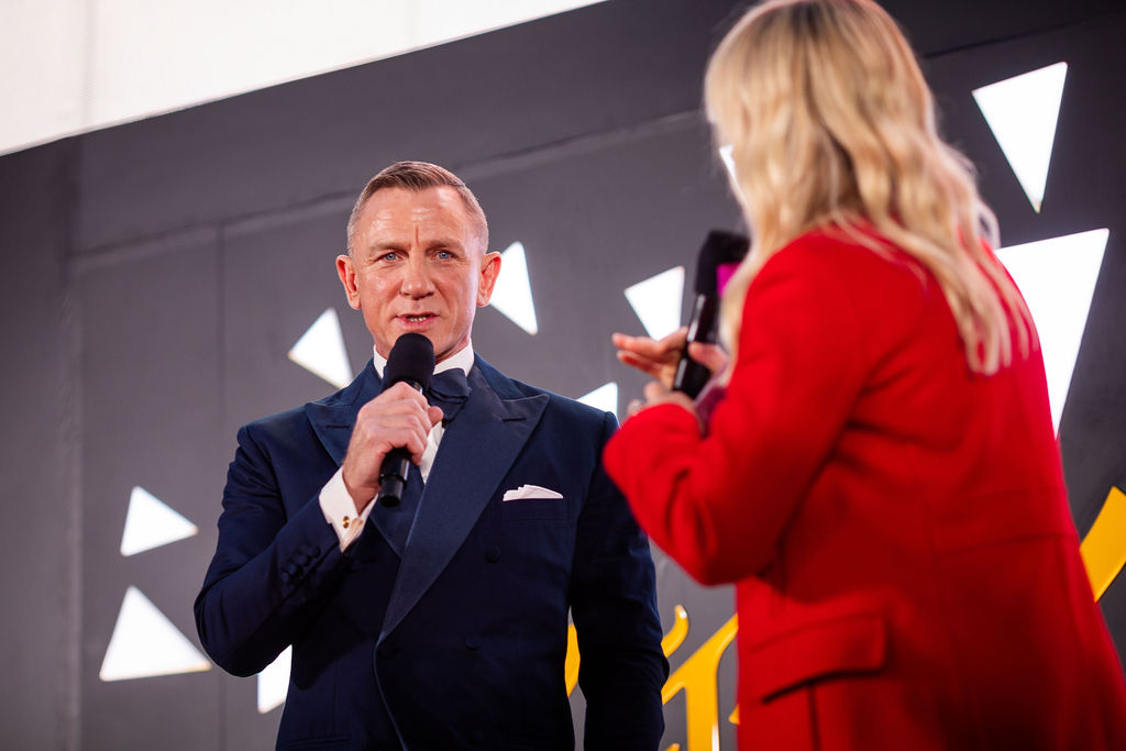 Glass Onion: A Knives Out Mystery Premiere
BFI London Film Festival 2022
Client: DDA Live @theddagroup
Lighting: TSL Lighting 
#tsllighting #lightinghire #lightingrental #glassonion #glassonionpremier #showlighting #eventlighting #stagelighting #filmlights #theatrelighting