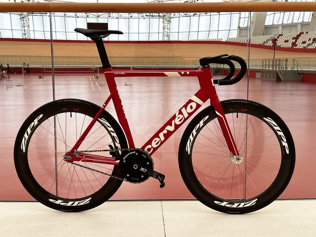 tipielsidi's tweet photo. wts high performance track wheels zipp 404 28h/28h full ori zipp (hub zipp track t2) continental sprinter gatorskin 22c tubular #fnfjb https://t.co/HJsIlkG5G4
