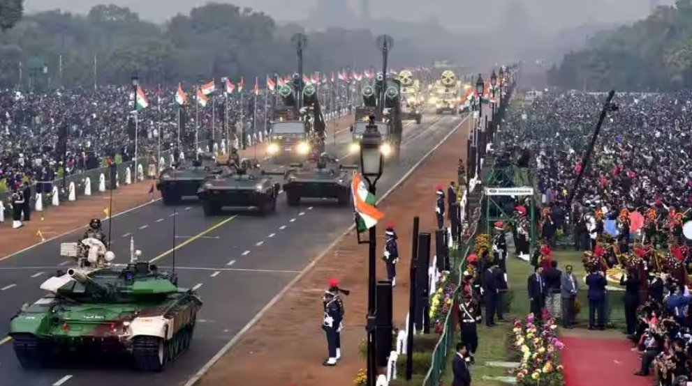 Wishing you all a very Happy Republic Day 2023! Rejoice in the glory of the nation.
Let's salute our brave martyrs on Republic Day. Happy Republic Day!

Jai Hind🇮🇳