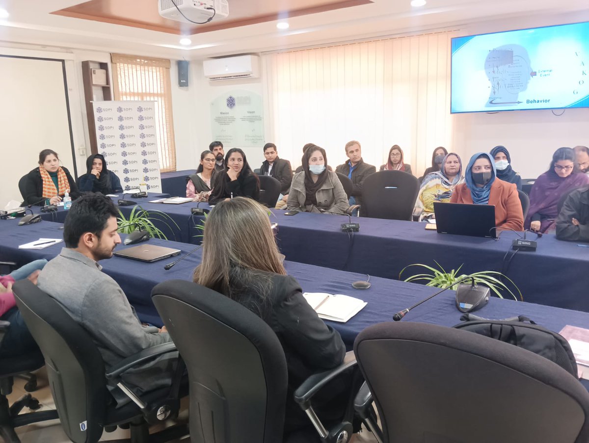 SDPIPakistan's tweet photo. Training on Emotional Intelligence at Workplace organized by CLD for the staff at SDPI, dekivered by Master Trainer &amp; Practitioner on NLP Mr. Syed Mohammad Anees
#Training #emotionalintelligence #CLD https://t.co/Z0fMcBTRCJ