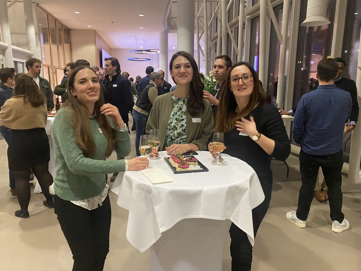 Advancing innovation, world-wide: the Venture Leaders gathered in Zurich to celebrate the success of their international roadshows.
Congrats to all alumni! venturelab.ch/Venture-Leader…
#VLeadersMobile #VLeadersTech #VLeadersMedtech #VLeadersBiotech #VLeadersCleantech #VLeadersfintech