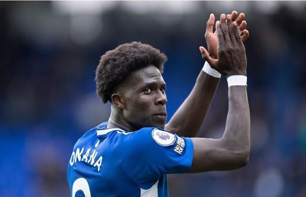 EFCdaily_'s tweet photo. 🚨 - It is understood Amadou Onana is against the idea of joining Chelsea and wants to stay and help Everton fight relegation.

[@sachatavolieri] https://t.co/NwiQ0CSGxz