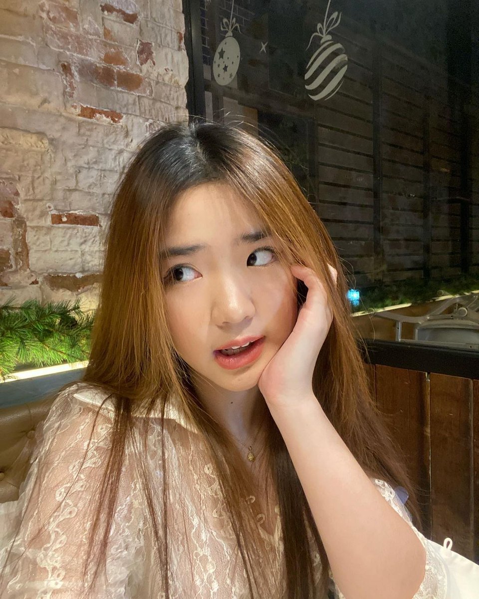 eca_gitaa's tweet photo. There is no need to worry about everything, because destiny is already in control 😊
#BATAM #RIAU #JAMBI #SUMATRAUTARA #GRIL https://t.co/ATzNMVGj5G
