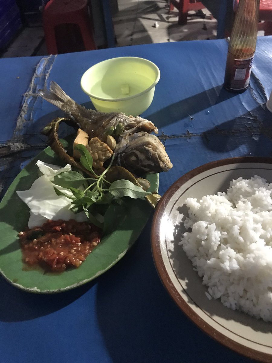 deedrandomtext's tweet photo. Pondasi kuat https://t.co/aJwWzcY5Yc