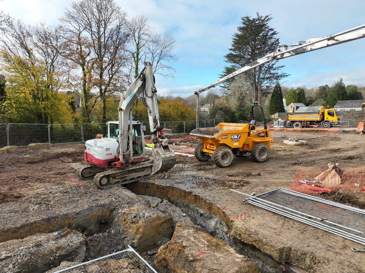 staddonground's tweet photo. Diggers and dumpers and holes in the ground!
Works are progressing nicely on our project near Totnes, despite the frosty mornings!

#sitework #plant #construction #buildingdevon #groundworks https://t.co/ErIaw8scqC