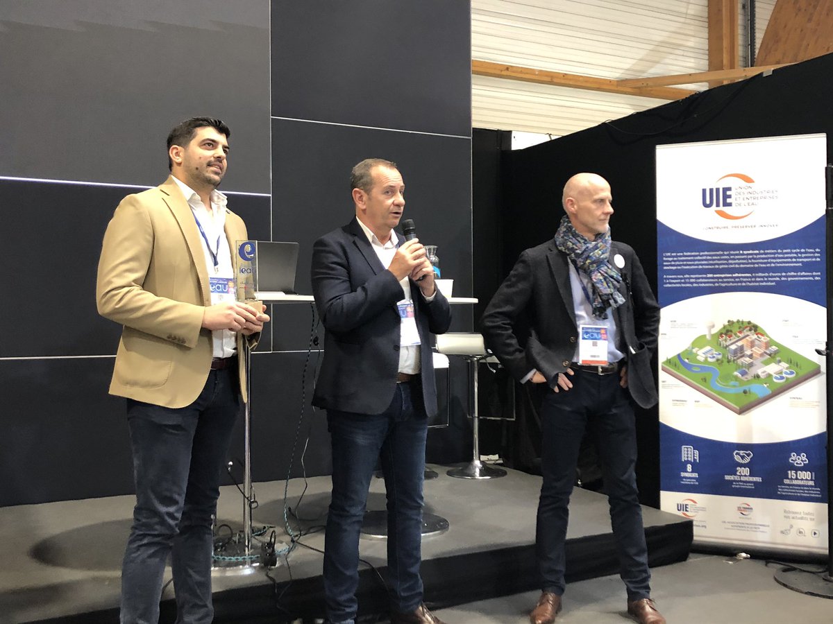 makinsky_al's tweet image. #eau #innovation #CGLE2023 
Waterleak reçoit le trophée du challenge innovation organisé avec @UI_Eau @CarrefourEau @FranceWaterTeam @UI_Eau bravo pour cette innovation