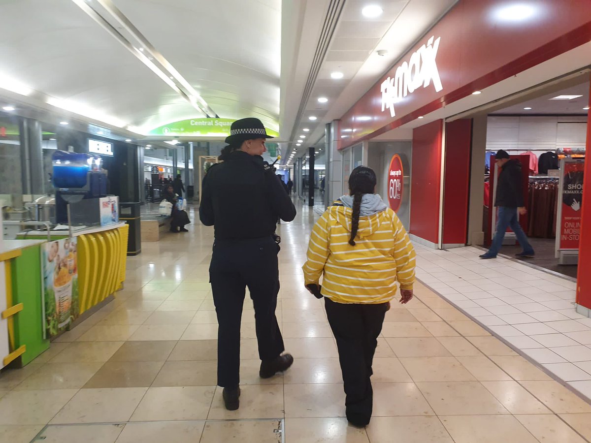 We were very excited to take part in <a href="/MPSLewisham/">Lewisham MPS</a>’s #WalkAndTalk event yesterday evening! Joined by <a href="/LewishamCouncil/">Lewisham Council</a> <a href="/NathanxThompson/">Nate Thompson</a>, linking ♀️ members of the community with ♀️PCs for some great insight into community safety. #NeighbourhoodPolicingWeek 👮‍♀️💙👩