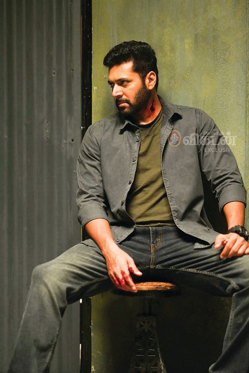 CinemaWithAB's tweet photo. #Iraivan exclusive still of @actor_jayamravi 🤩🔥
He is playing a cop role in the movie🤞 https://t.co/V7zHylb6Ug
