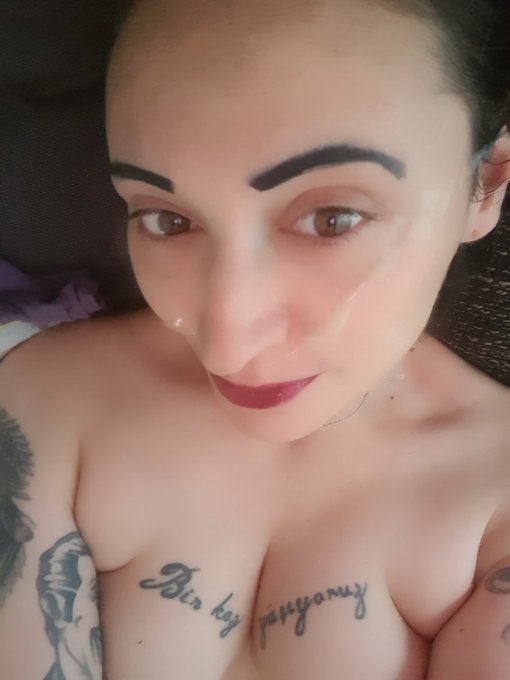 Die kleine geile Wixfresse hatte Bock auf Sahne und hat sie sich geholt.   Hast DU darauf auch Lust bekommen<a href="/tag/bonitadesax"class="tags"><span>#bonitadesax</span></a>