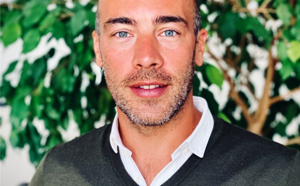 FINYEAR's tweet photo. Interview | Jonathan Llamas, co-fondateur Fondation VETRI Entretien avec Jonathan Llamas, co-fondateur de la Fondation VETRI. Bonjour Jonathan, qui êtes-vous ? Jonathan Llamas, 41ans Investisseur et Entrepreneur dans le web3, dont co-fondateur de la... https://t.co/nwBTJBJXIc https://t.co/WuSYy8oc8l
