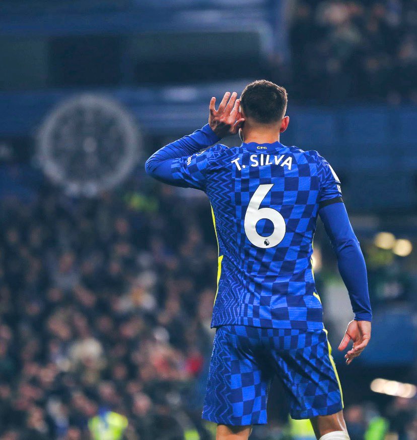 #Chelsea fans with less than 500 followers?  Follow me, Reply to this tweet with #CFC 💙and let's follow you back🔵⚪️ RETWEET for fellow blues