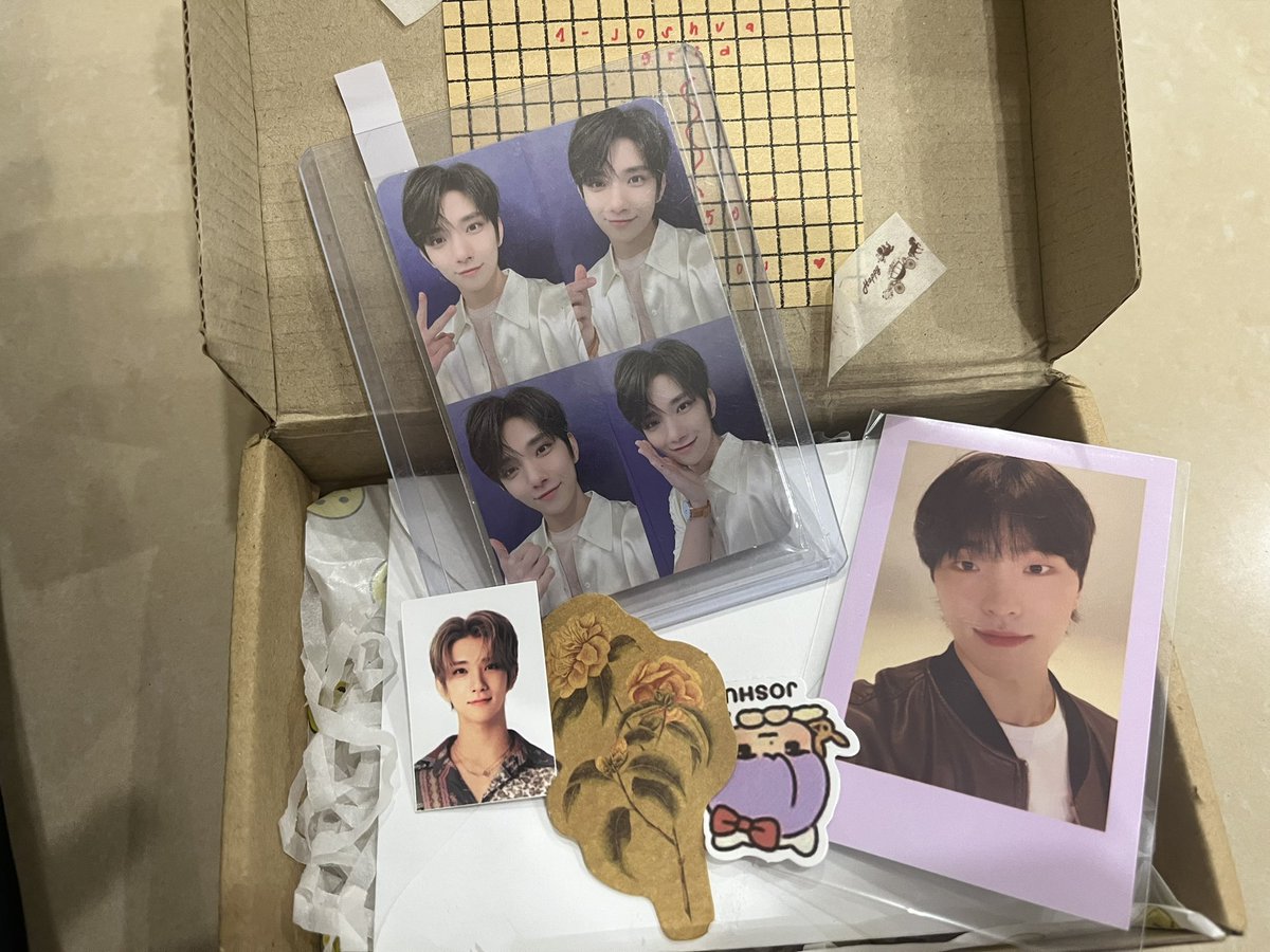 johasell's tweet photo. @shuapingcart thank you so much for letting me buy the joshua grid pc huhu thank youuu so so so happy 🫶🏼

#jimail https://t.co/lB3uLVpgO6