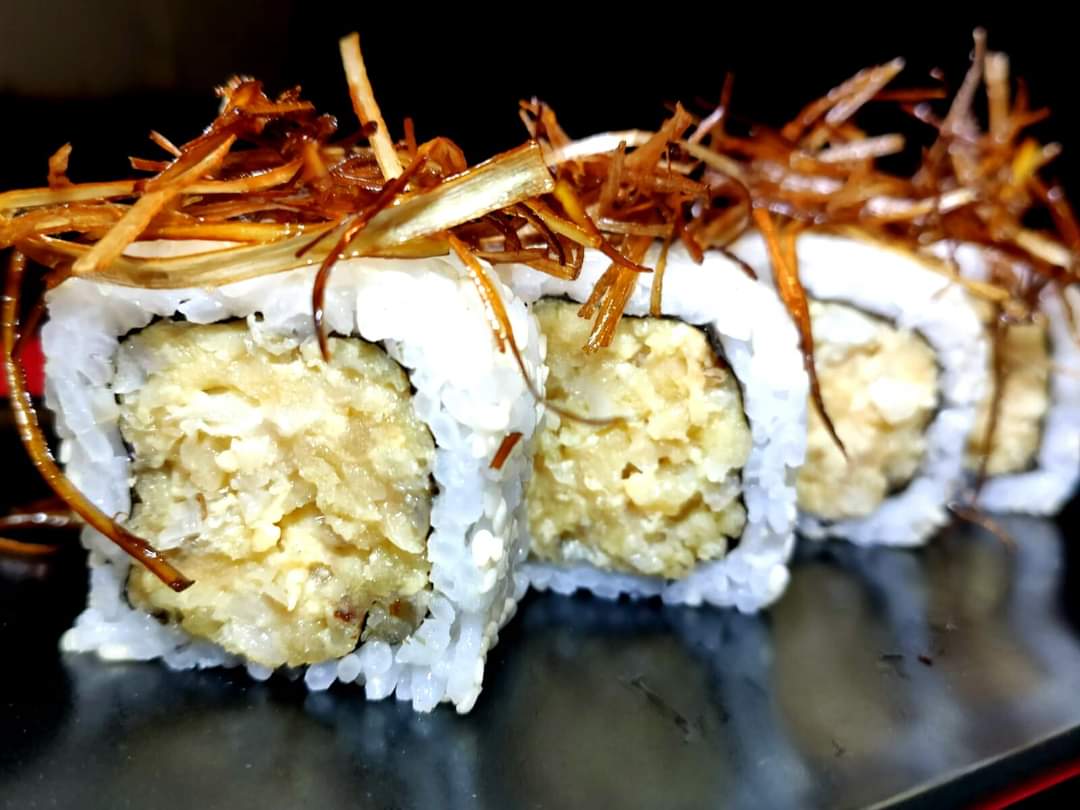 IKE. Sushi Gourmet🍥 tweet media