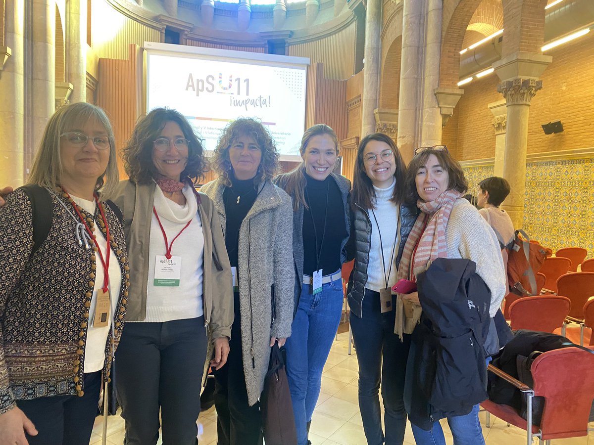 Entorns i Materials per a l’Aprenentatge tweet media
