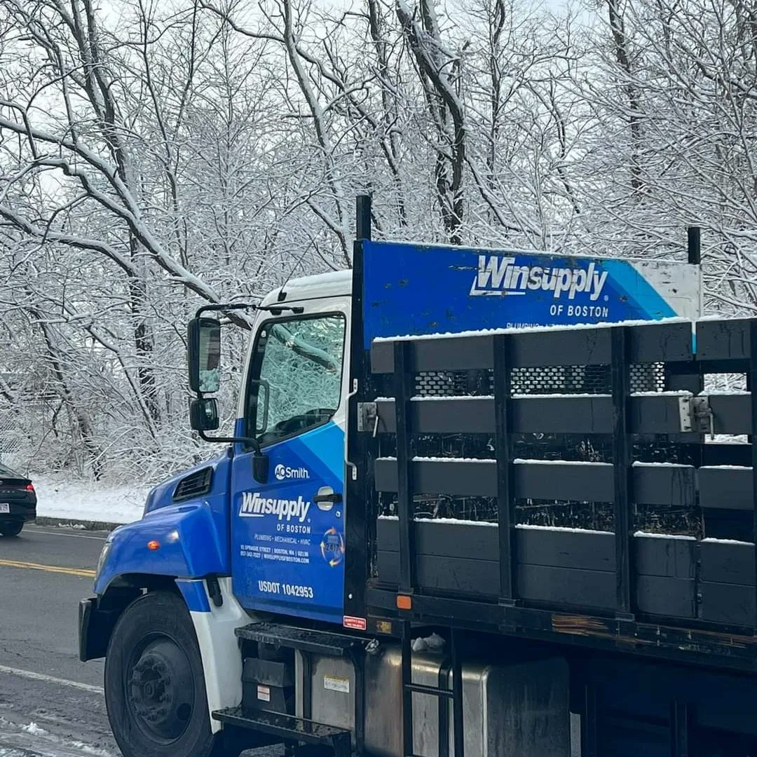 WinSupplyBoston's tweet photo. This may seem like ‘above and beyond’ but this is what WinSupply Boston delivers every single day!.. our goal is simply to be the easiest supply house to deal with.  From the initial job quote to the final screw, we will be with you every step of the way! https://t.co/CSM8tCHxQY