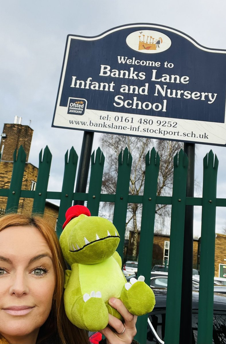 hayleybobs_1's tweet photo. Milo is excited to start his financial education journey and explore the #5BigQuestions at @bankslaneinf @LifeSavers_edu #MilosMoney #LifeSavers https://t.co/vS8TWj53Oe