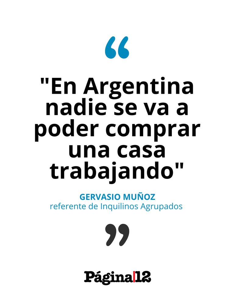 pagina12's tweet photo. "ESO YA NO EXISTE MÁS"

💬"La única forma de acceder a viviendas es alquilando; el Estado no quiere hacerse responsable de este drama que aqueja a los trabajadores", aseguró el referente de Inquilinos Agrupados. [https://t.co/sdqnRnbzdg] https://t.co/RUt67YT8go