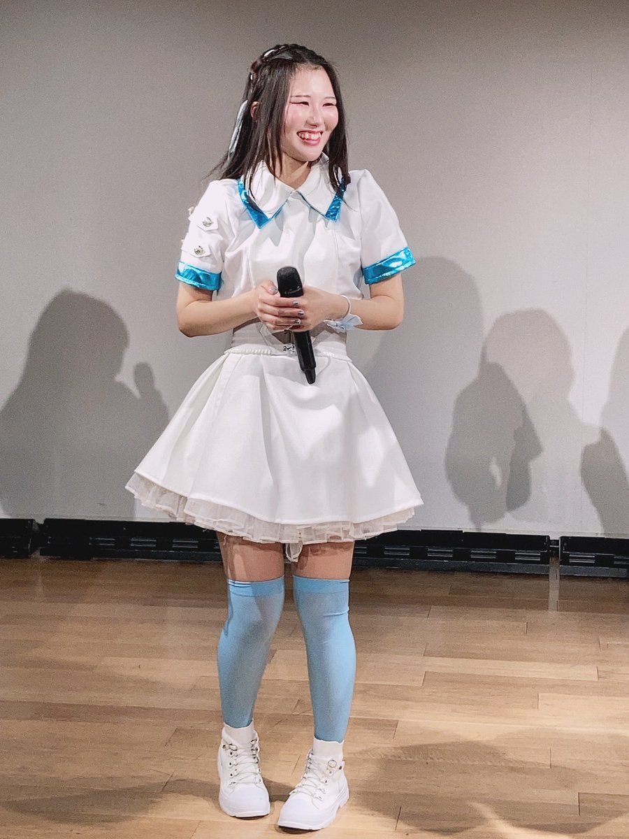 risa_fukuyoshi's tweet photo. 今日は「TURNING」で共演した私の娘である(しつこい)海国憂花ちゃんが
アイドルデビューということでライブにお邪魔して来ました❣️✨
ラムネ色担当です❗️
アイドルの現場には全然行った事が無かったのですが、楽しませて頂きました🙇♂️✨
#PROTPROT
#プロプロ
#海国憂花 https://t.co/u5tvgMoRIZ