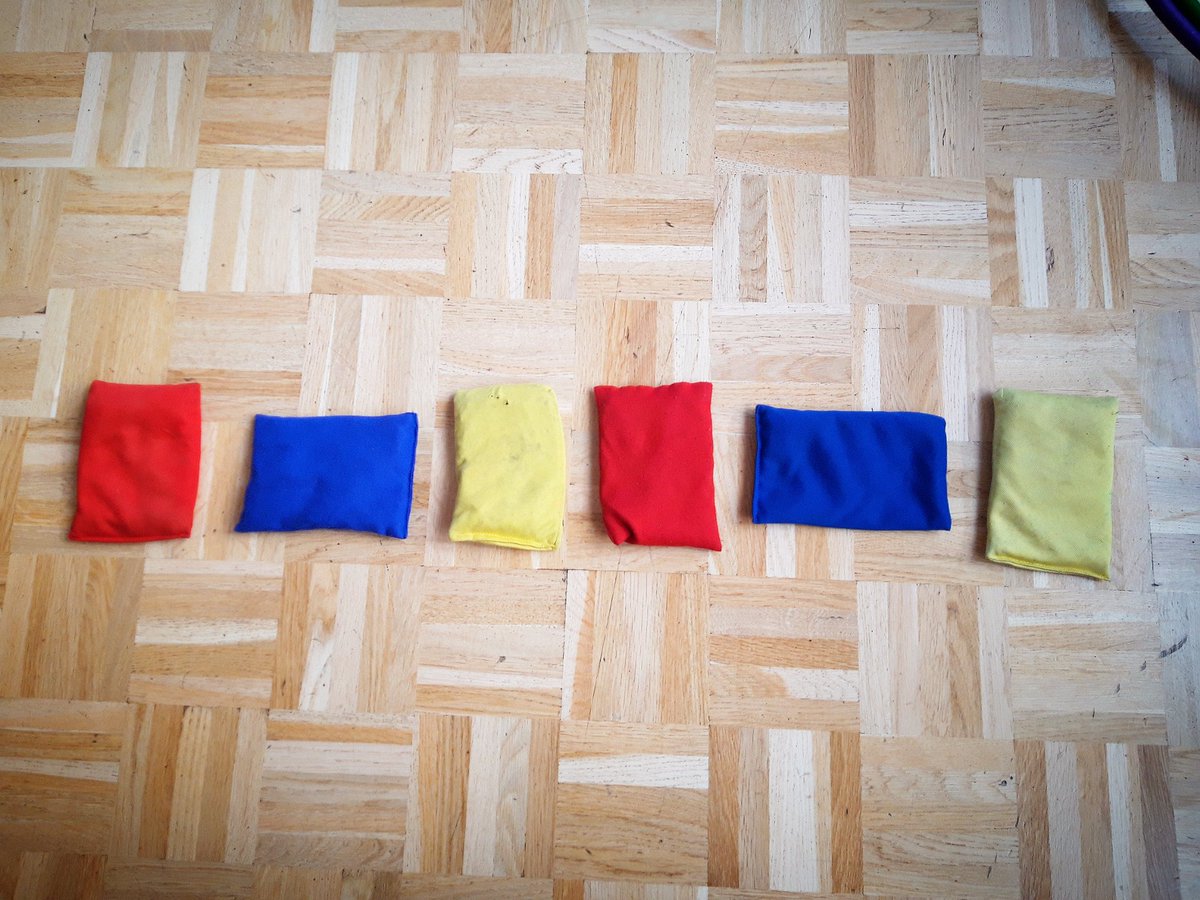 RBGym_Sam's tweet image. Year 2 had lots of fun playing Treasure Island to help them &apos;to create shape patterns&apos; in Maths on the Move 🙌🏻 #MOTM #ActiveLessons #MathsChat #PhysEd