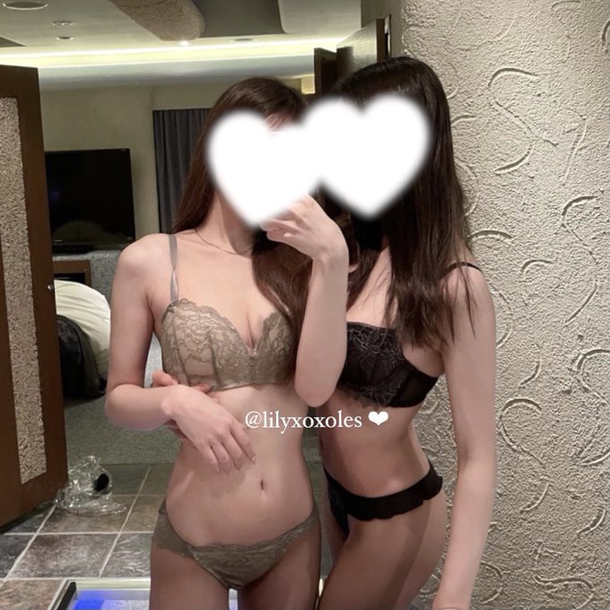 🤍🖤 https://t.co/GDLbH561km