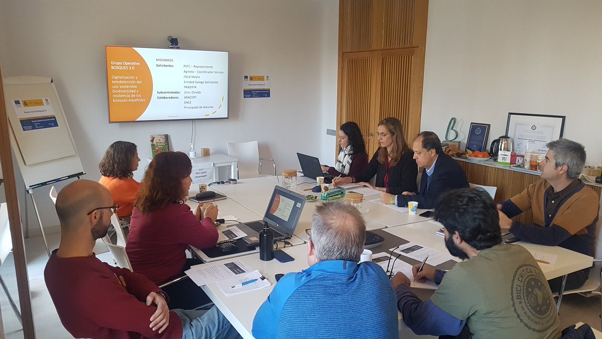 Hoy hemos celebrado la reunión de inicio del grupo operativo #GObosques3_0 
Los próximos 2 años trabajaremos en desarrollar herramientas de #digitalización y #teledetección aplicadas a la gestión y #certificaciónforestal