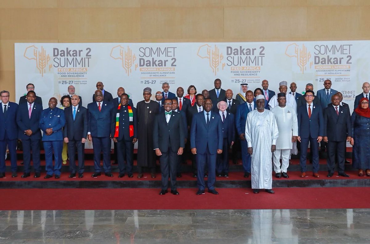 mackysallonu's tweet photo. « L’Afrique doit apprendre à se nourrir elle-même et à contribuer à nourrir le monde. Nous en avons le potentiel », a déclaré le Président @Macky_Sall à l’ouverture hier du #SommetAlimentaireAfriqueDakar2. Retrouvez l’intégralité de son discours 👇🏾

https://t.co/UjrrXiVJjb https://t.co/5Zj95WXk88