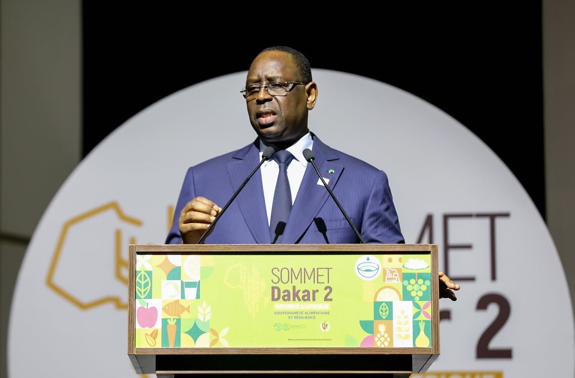 mackysallonu's tweet photo. « L’Afrique doit apprendre à se nourrir elle-même et à contribuer à nourrir le monde. Nous en avons le potentiel », a déclaré le Président @Macky_Sall à l’ouverture hier du #SommetAlimentaireAfriqueDakar2. Retrouvez l’intégralité de son discours 👇🏾

https://t.co/UjrrXiVJjb https://t.co/5Zj95WXk88