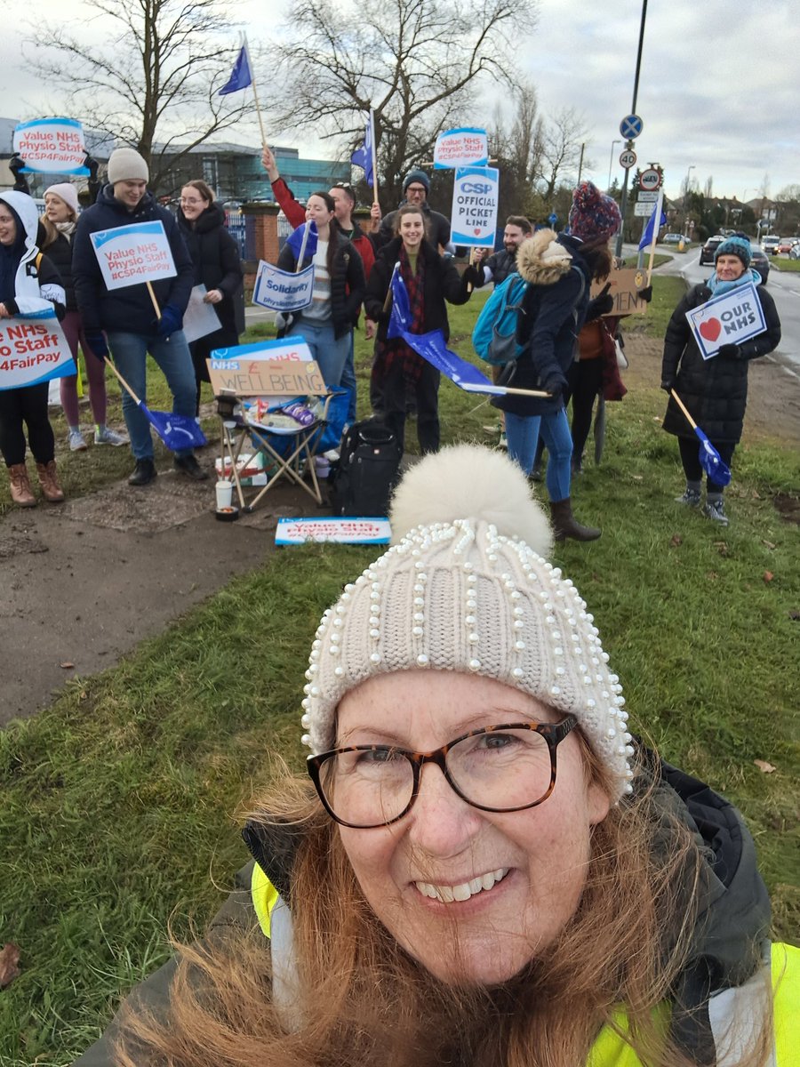 Stepping out at UHDB in solidarity for NHS Physiotherapy services