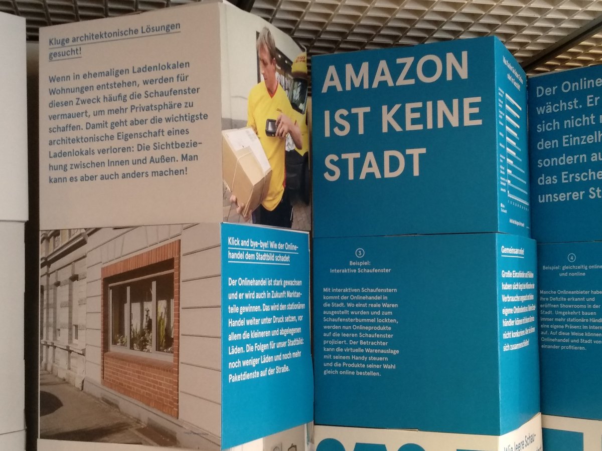 TorbenSchultz's tweet photo. #Amazon ist keine Stadt ...
... aber #RWE vielleicht?

Viel zu selten thematisiert wird, dass der Energieriese nach Ende des #Tagebau zum Großgrundbesitzer wird und schon jetzt in etlichen Zusammenschlüssen Macht-Positionen hat.
https://t.co/FzjHMnyfSO https://t.co/LLi0o9qBNZ