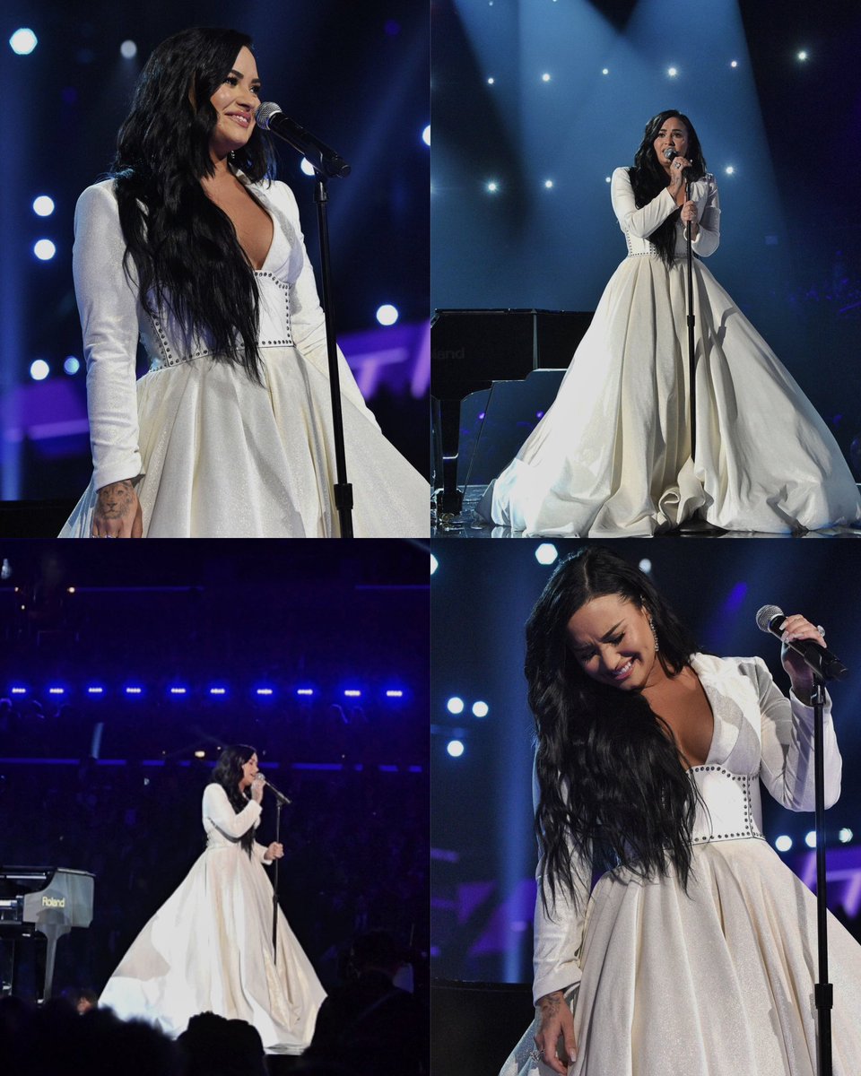 comfortlovatos's tweet photo. demi lovato performing at the 62nd grammy gala – january 26, 2020. https://t.co/GT7AVMgf2x