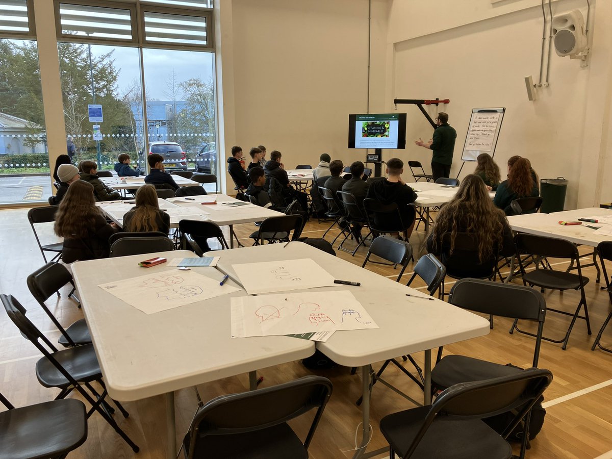 DRETsport's tweet photo. Our first round of workshops see the students taking part in Nutrition, Strength &amp; Conditioning and Resilience #DRETPerformanceConference https://t.co/LzIHO7173B