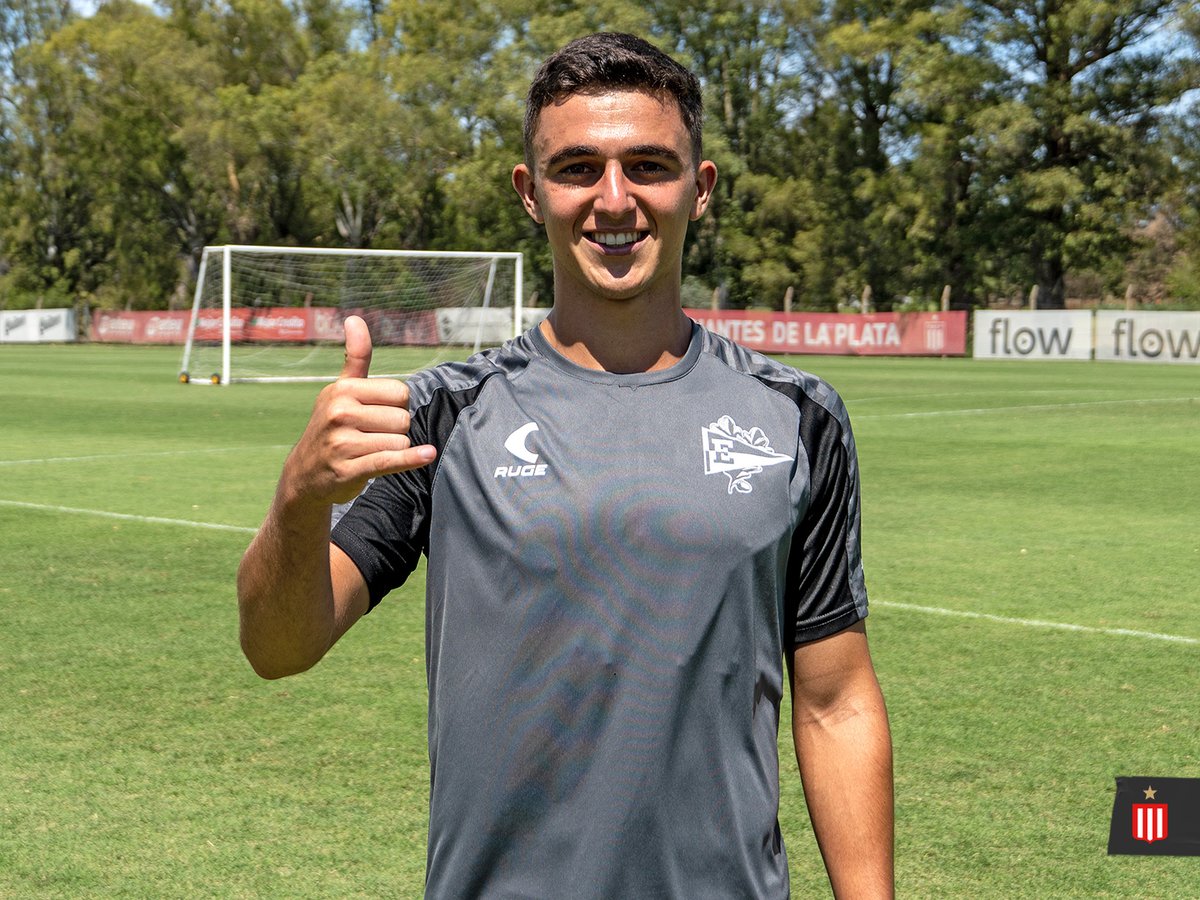 ⚽ Gastón Benedetti extendió su vínculo con el club hasta diciembre de 2024. ¡A seguir creciendo, Vasco! 🤙🇦🇹