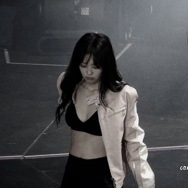 this jennie pic, my GOD