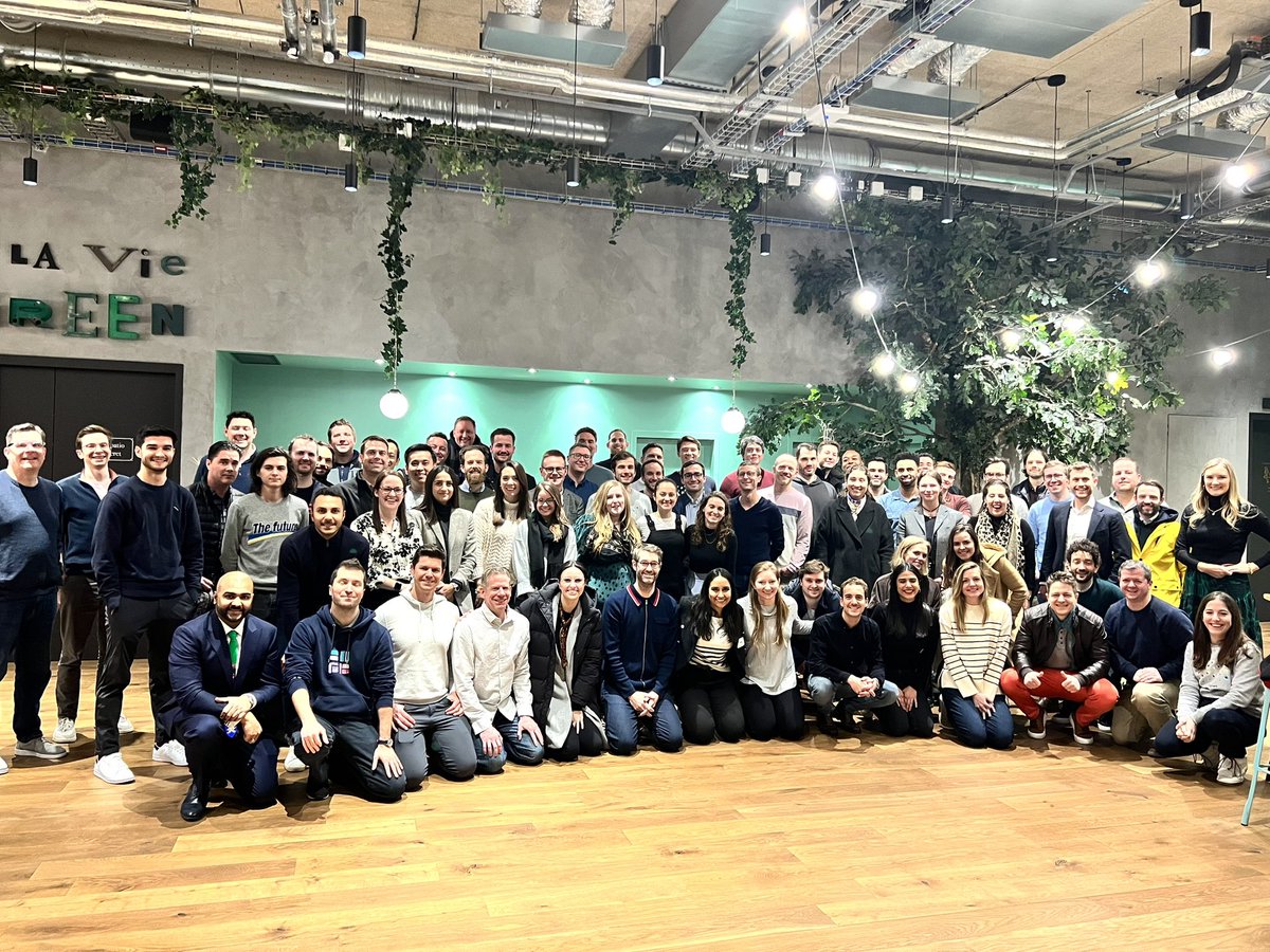 ginagund's tweet image. Had the best time meeting the @gopigment team in Paris HQ this week for SKO! Truly a dream team, can’t wait for the year ahead 🙌🏼