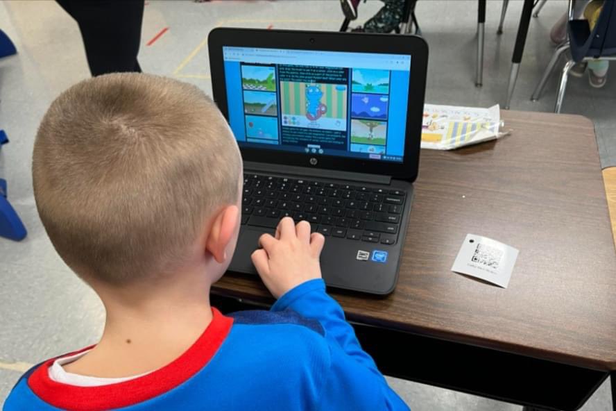 WeAreEGTSD's tweet image. Beginners are full steam ahead using Chromebooks! They’re learning to sign in using their @clever badges, how to use the trackpad to navigate, open and close a tab and window, and how to type letters on the keyboard. They really love using #edtech with Mrs. Gray! #EGTSDproud