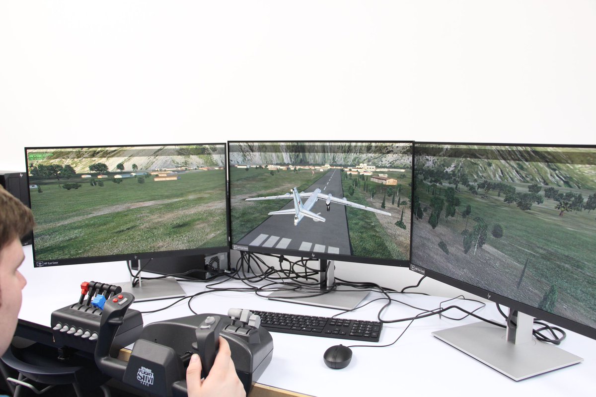 De Montfort University Flyers tweet media