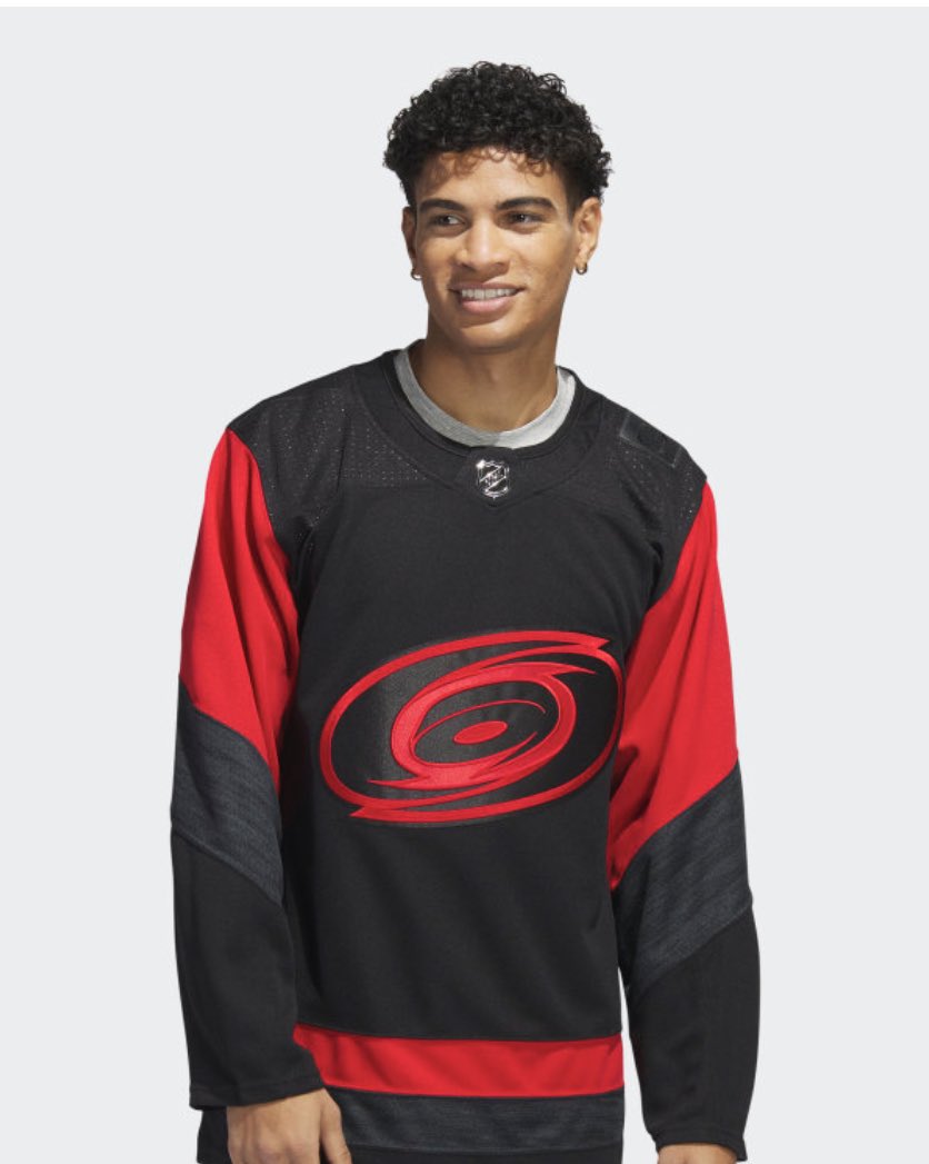 wyshynski's tweet photo. Here are the @Capitals and @Canes #StadiumSeries jerseys from adidas. 
(s/t @Mike_Callow) Link here: https://t.co/IBCpIgA6ce https://t.co/GlDrGhBtG2
