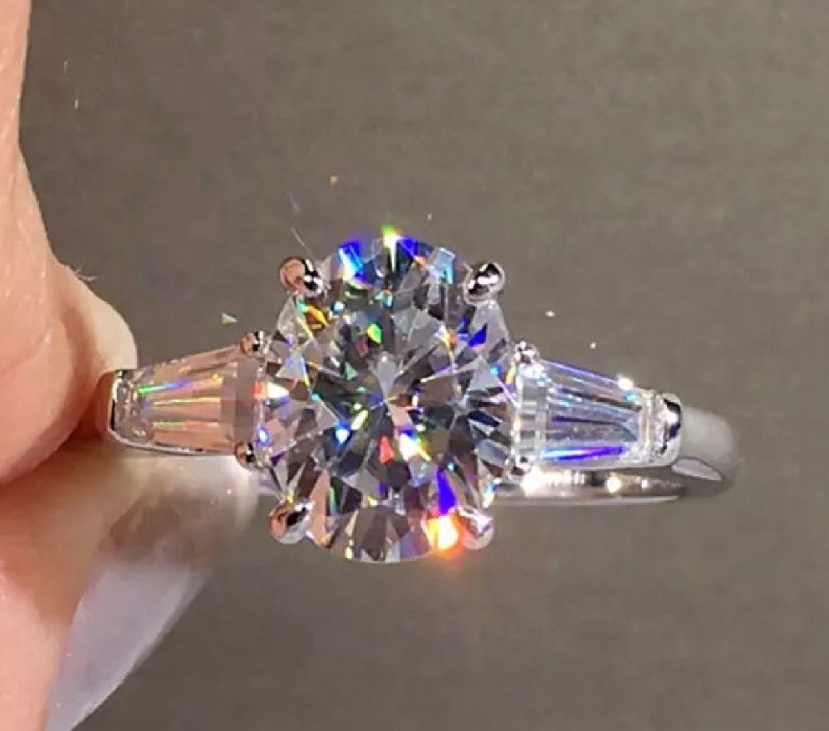 DesignerMdk's tweet photo. Excited to share the latest addition to my #etsy shop: Certified 2.0Ctw Oval Cut Moissanite Engagement Ring, Tapered Baguette Diamond Weddding Ring, https://t.co/ITud6r2t27 #ovalcutring #ovalweddingring #3stonering #moissanitering #weddingring #engagementring #diamond https://t.co/kctnodEzYS