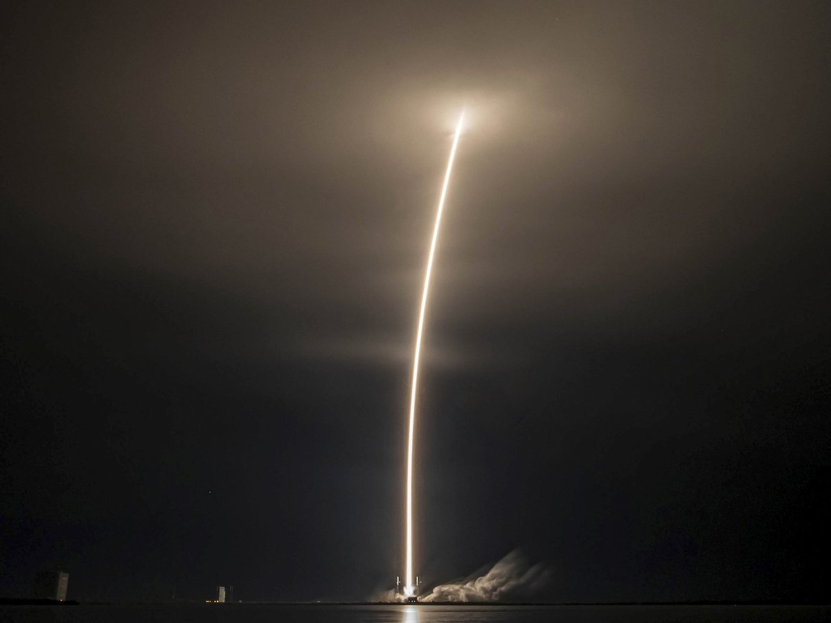 SpaceX tweet picture