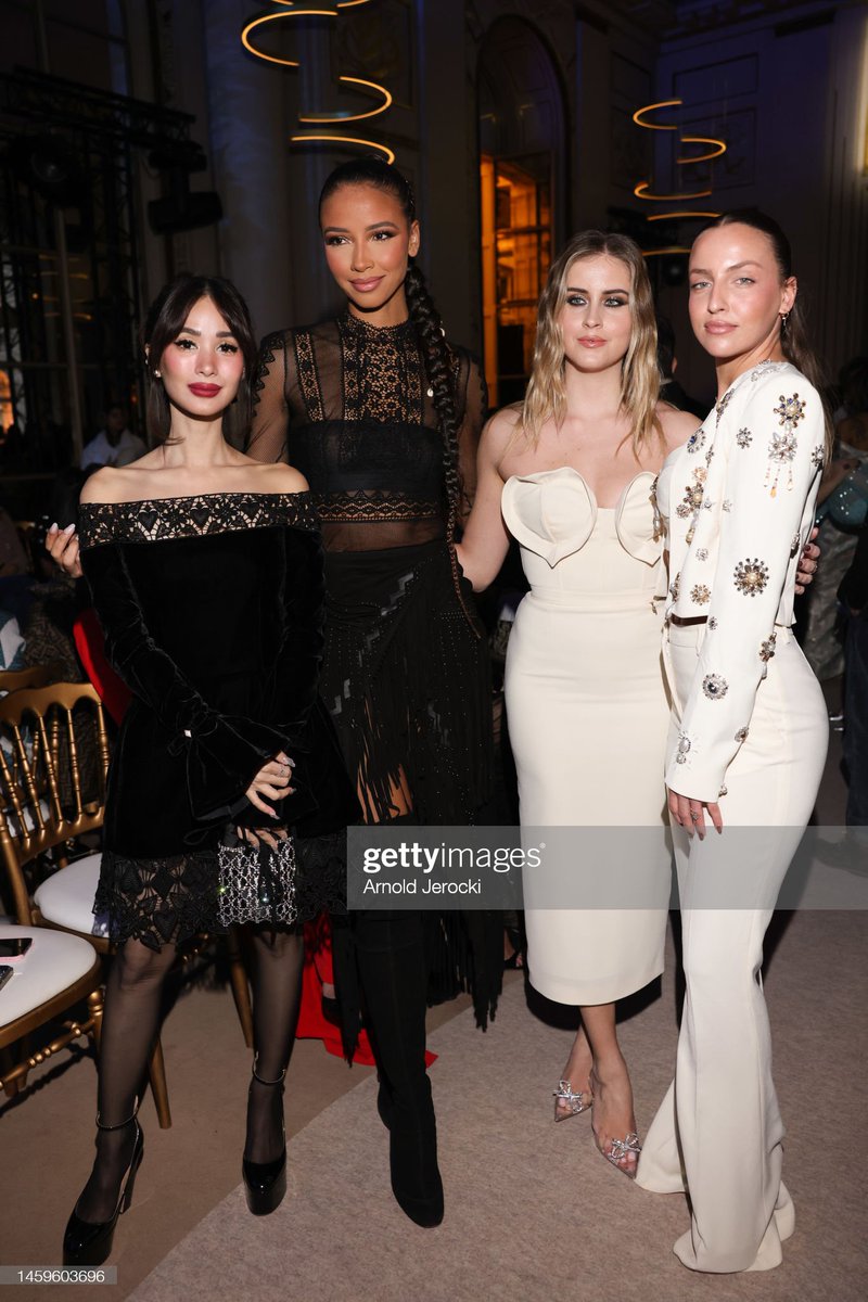 Heart Evangelista with Flora Coquerel, Valentina Ferragni and Carla Ginola attending @ZMURADofficial Couture Show.

#HeartEvangelista #HeartInParis #ValentinaFerragni #CarlaGinola #FloraCoquerel
#zuhairmurad #HauteCoutureWeek