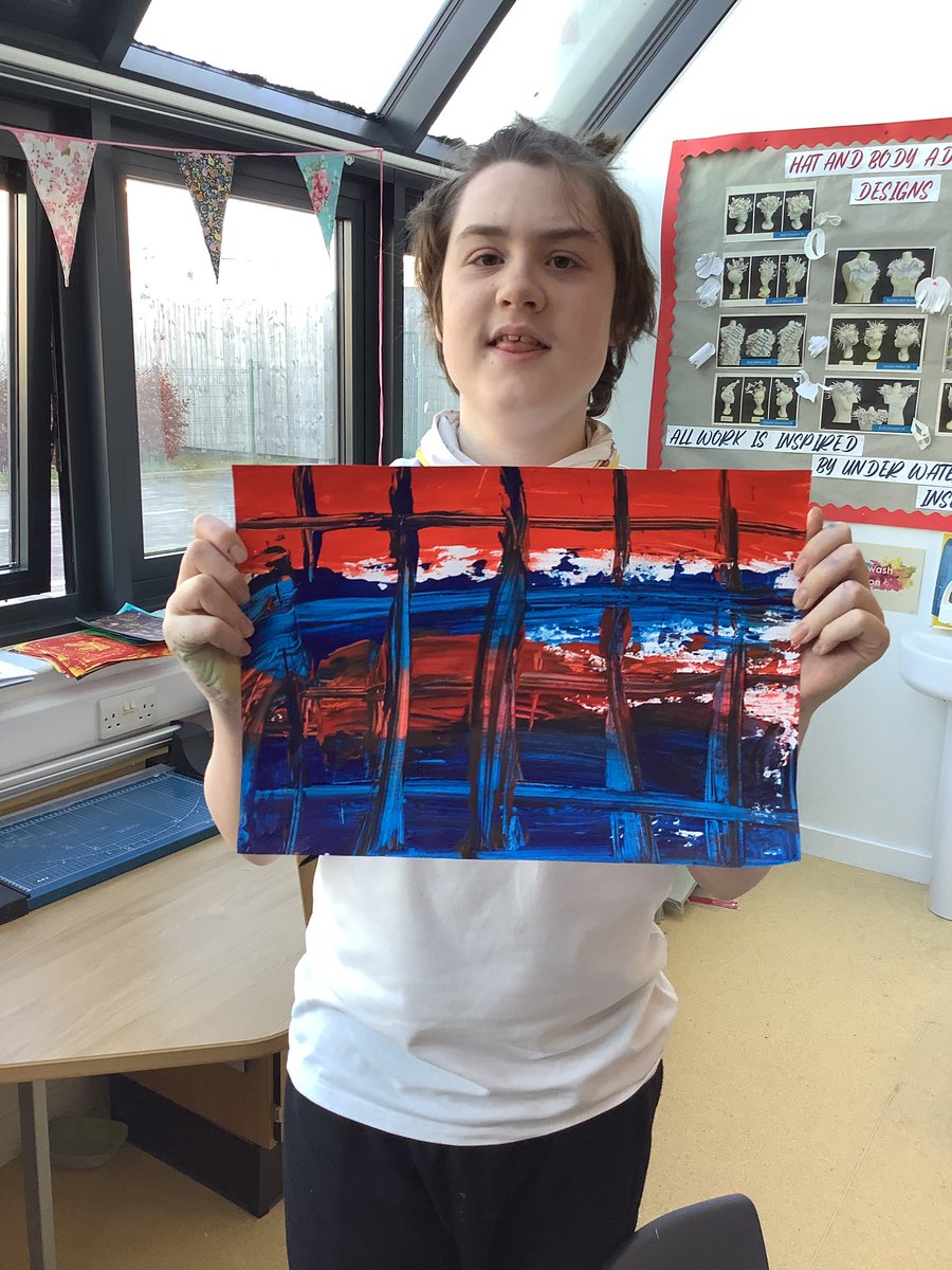 MissArtyPCarr's tweet image. Only a day late, for Rabbie Burns day. POD 2’s lovely tartan using cardboard and paint.
#artteaching
#specialeducation
#ASN
#artscarrongrangesch
#youngartist