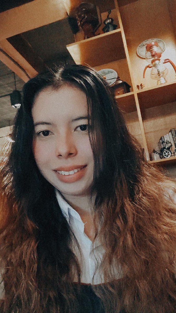 Jedddaaahh's tweet photo. She's vain, just tonight! https://t.co/KOd9AgdKgR