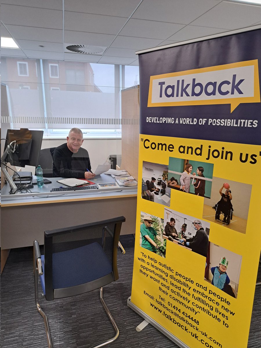 IanRowly38's tweet image. Looking for new recruits for @Talkback_UK with @JCPThamesValley, with the help of @ChrisT748 #BuckinghamshireJobsLive #Talkback #ProjectWorkers #Equip #PDS
