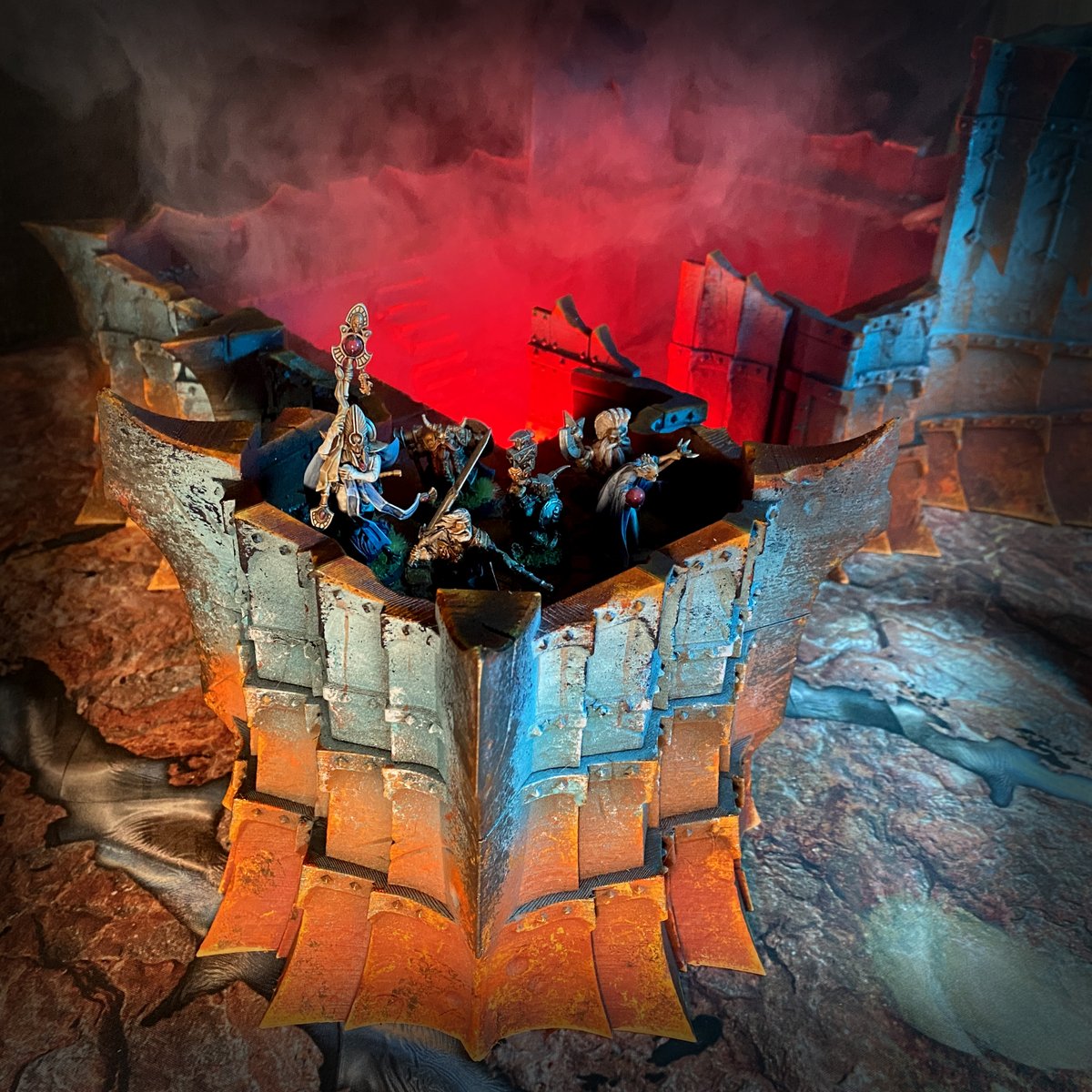 Dark_Fantastic's tweet photo. Dare you take your party into the #ChaosCitadel ? What do you think happened to these adventurers? #ttrpg #terrain #tabletopcrafting #dungeonsanddragons #tabletopscenery #5e https://t.co/slK5RAFhc5
