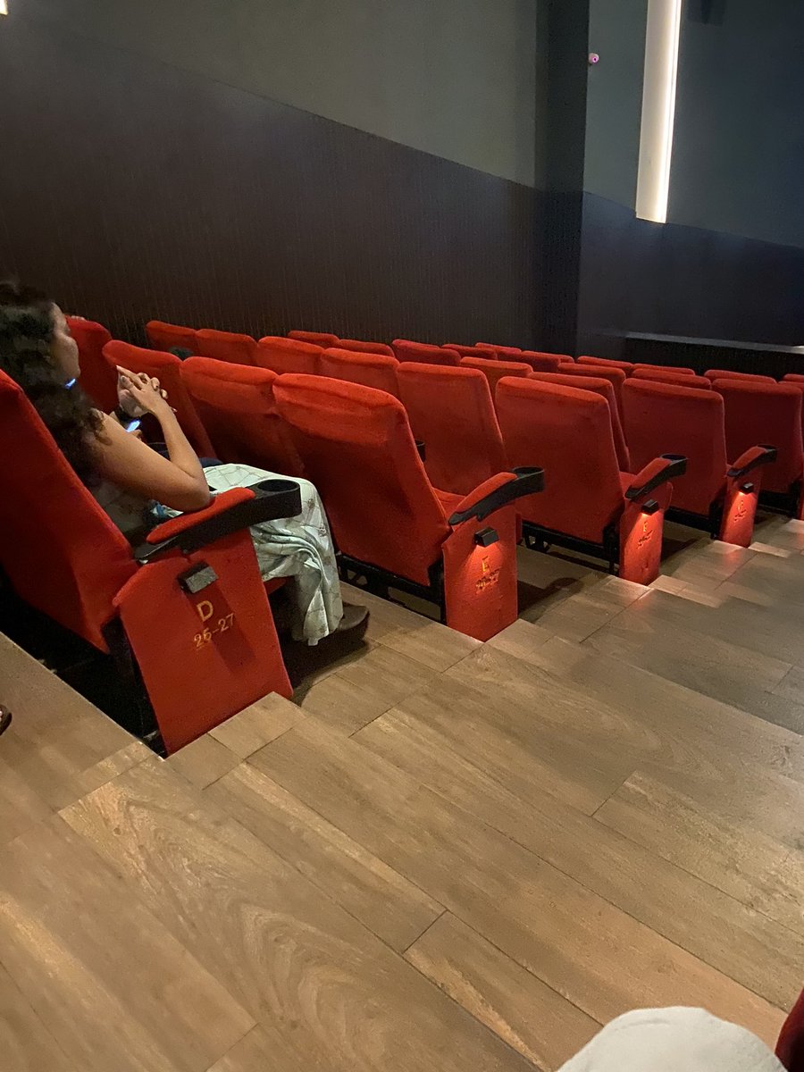 konarksangal's tweet photo. #Pathan 4pm show in INOX Chennai on 26th Jan …. 

Issued in public interest to those who are claiming it’s the biggest blockbuster 🤨🧐 https://t.co/tL7D8lbDNi